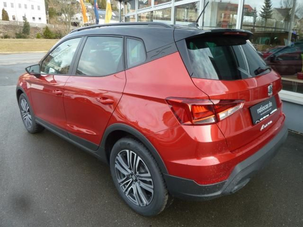Seat Arona