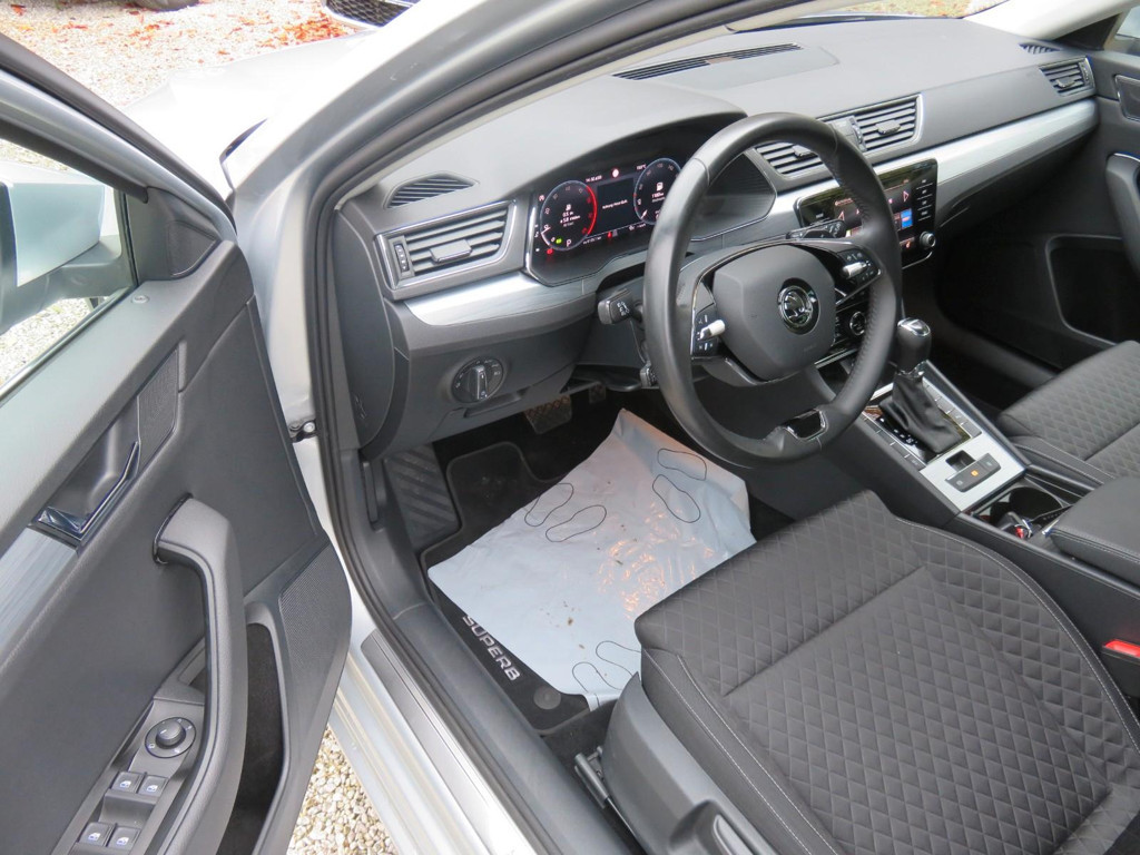 Skoda Superb Ambition Combi 2.0 TDI