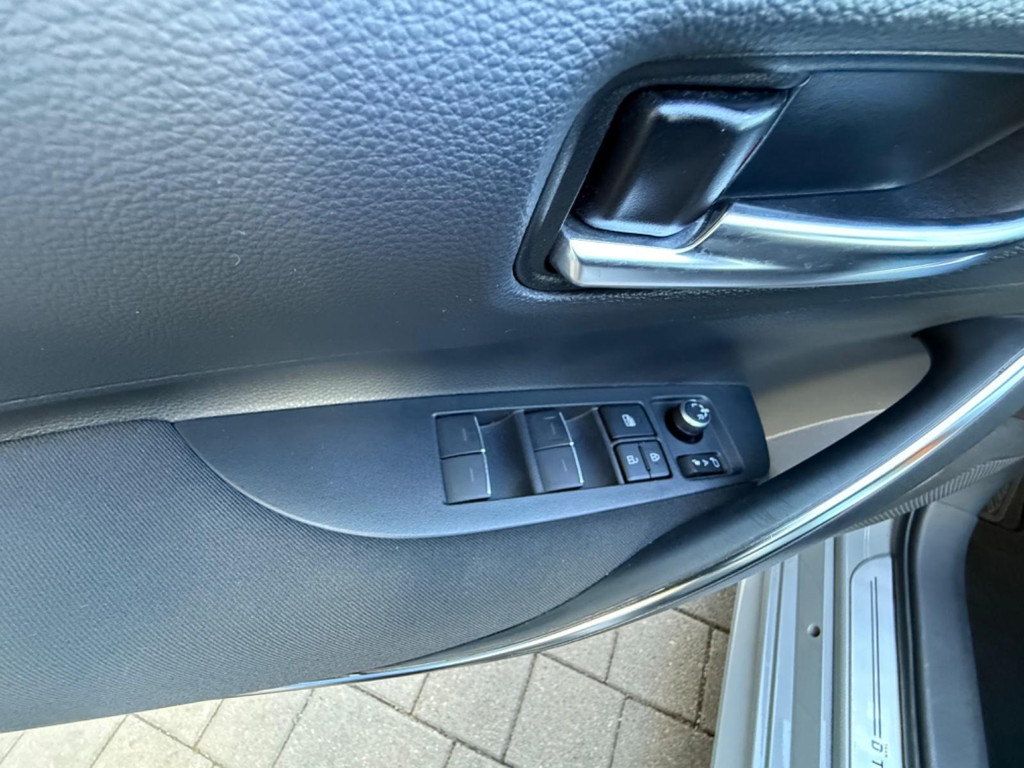 Toyota Corolla Team D