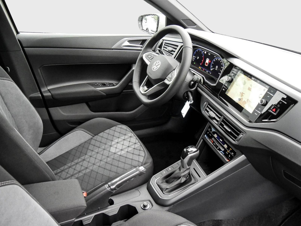 Volkswagen Polo DSG R-Line 1.0 TSI IQ.Drive