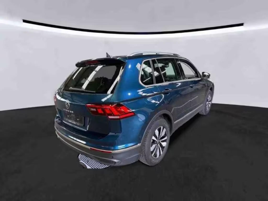 Volkswagen Tiguan DSG Life 2.0 TDI Move