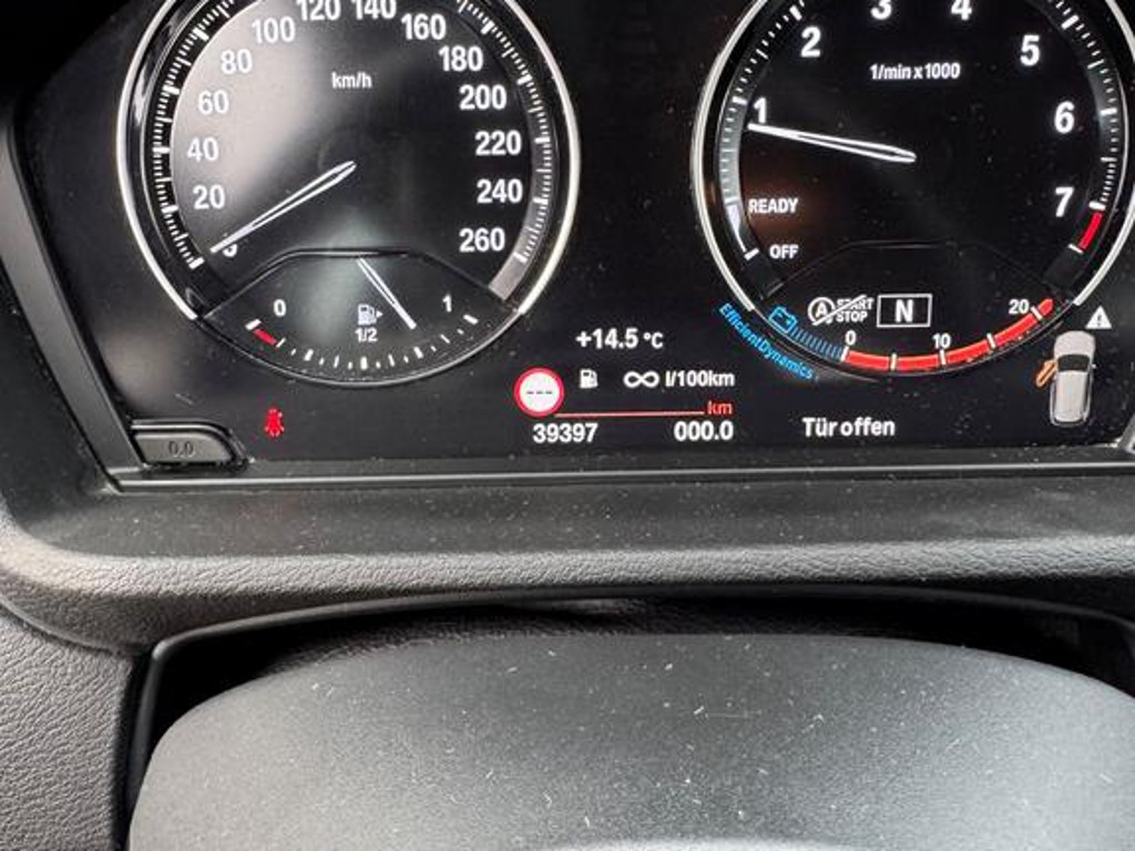 BMW X1 sDrive Advantage pakket