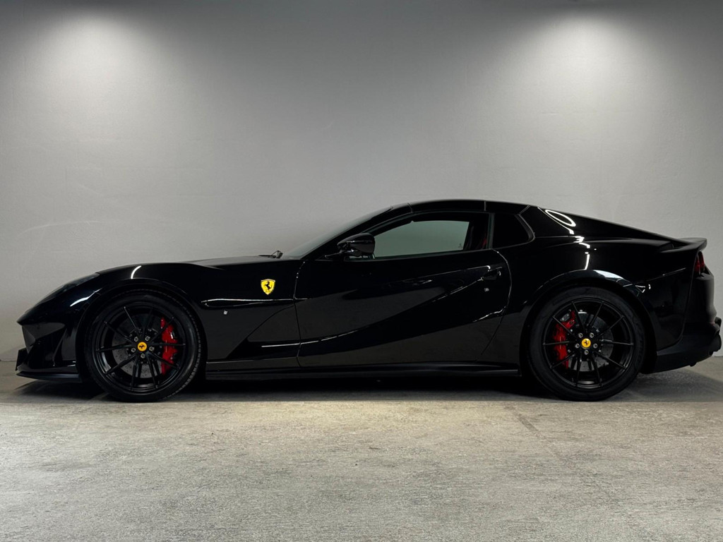 Ferrari 812