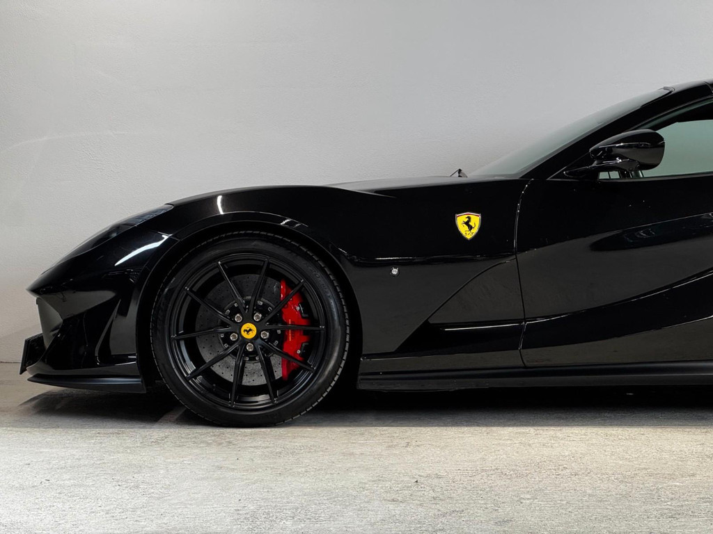 Ferrari 812