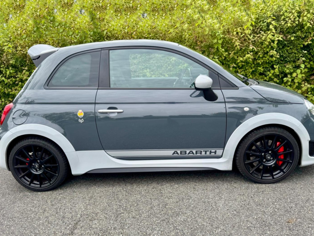 Abarth 695