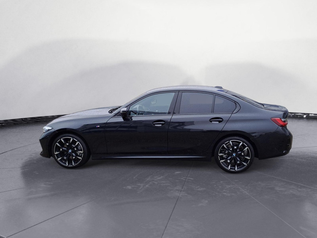 BMW 3 Serie 330 M-Sport xDrive Sedan 330i