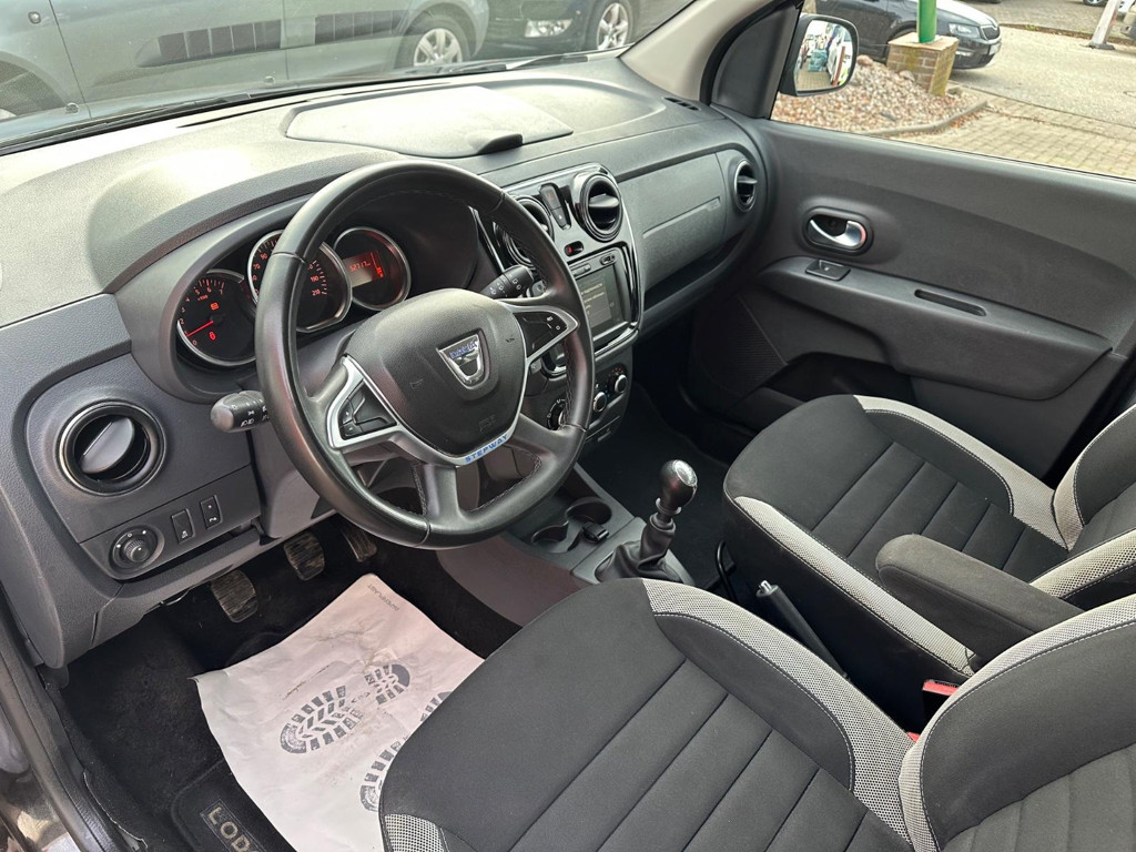 Dacia Lodgy