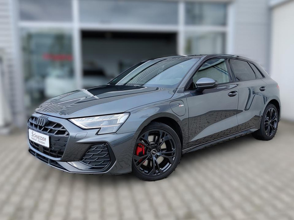 Audi A3 Sportback Sedan S-Line Hybride