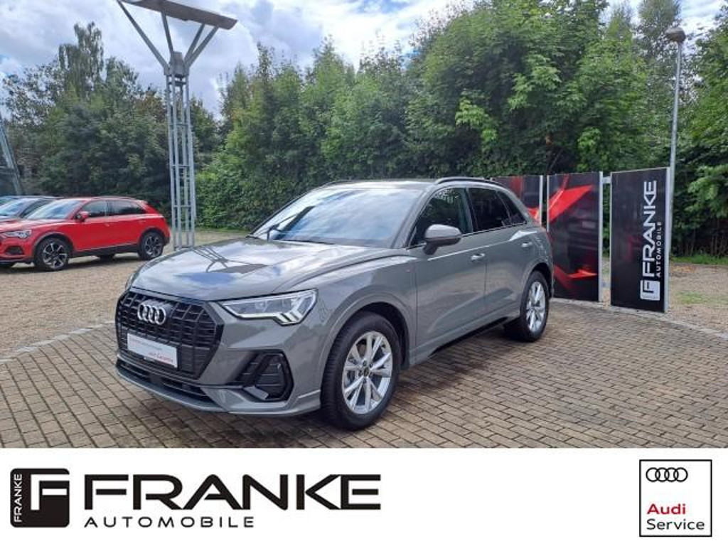 Audi Q3 S-Line S-Tronic 35 TFSI