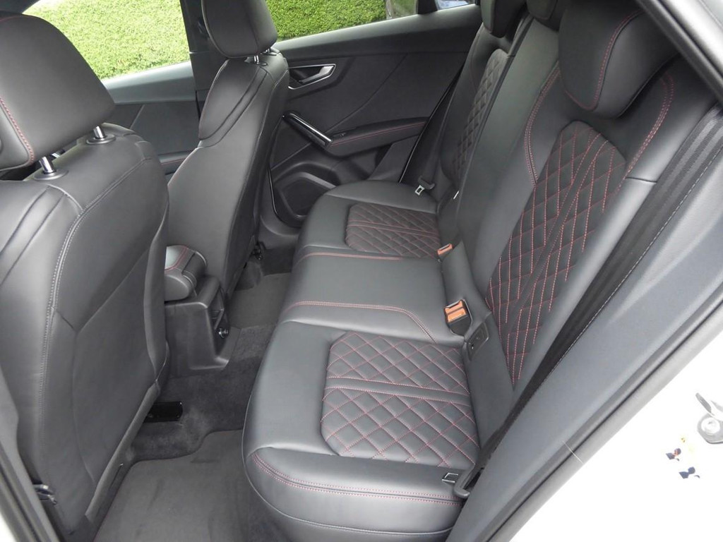 Audi Q2 S-Line 1.5 TFSI