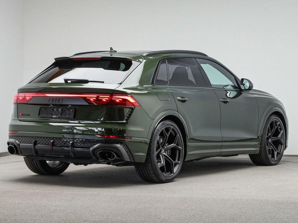 Audi RS Q8 Performance