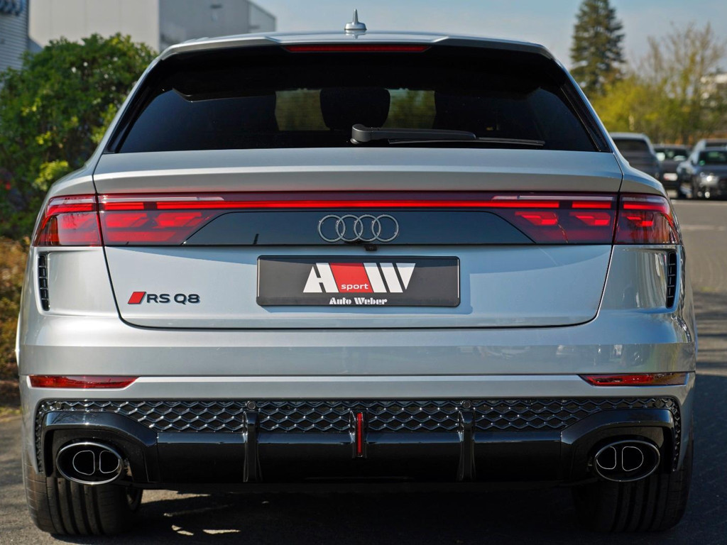 Audi RS Q8
