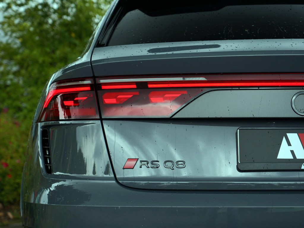 Audi RS Q8