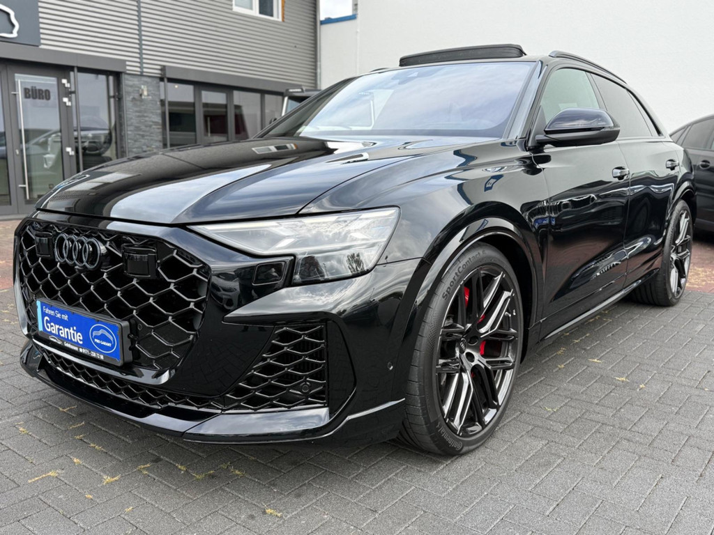 Audi RS Q8 Quattro