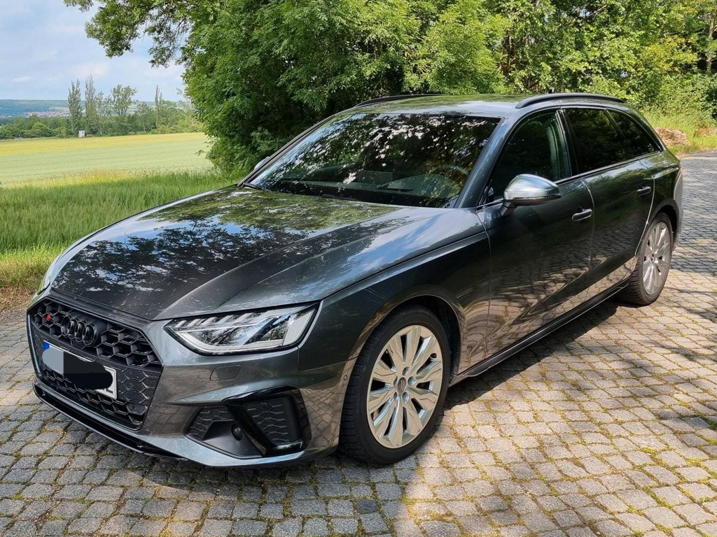 Audi S4 Avant Quattro