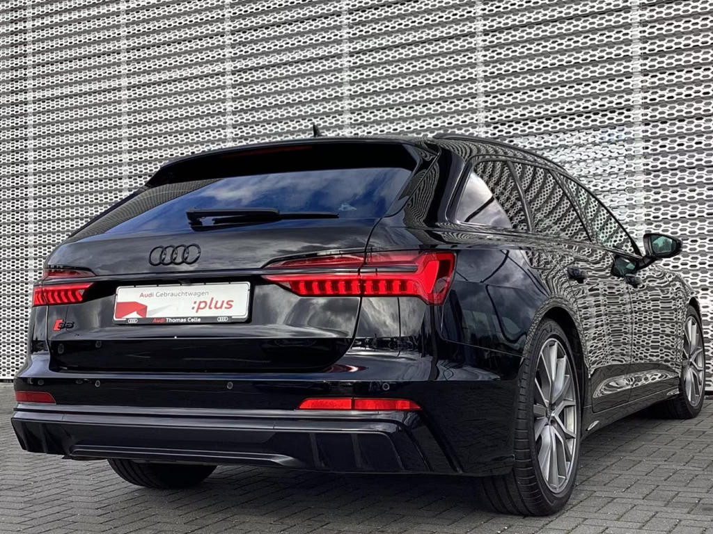 Audi S6