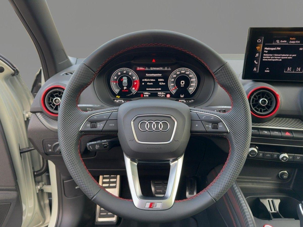 Audi SQ2