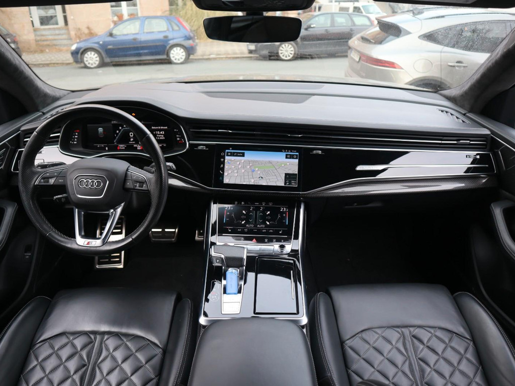Audi SQ8