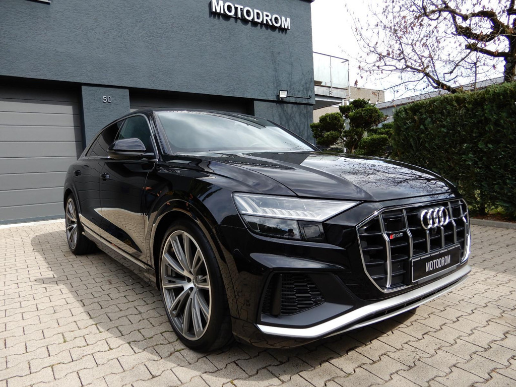 Audi SQ8
