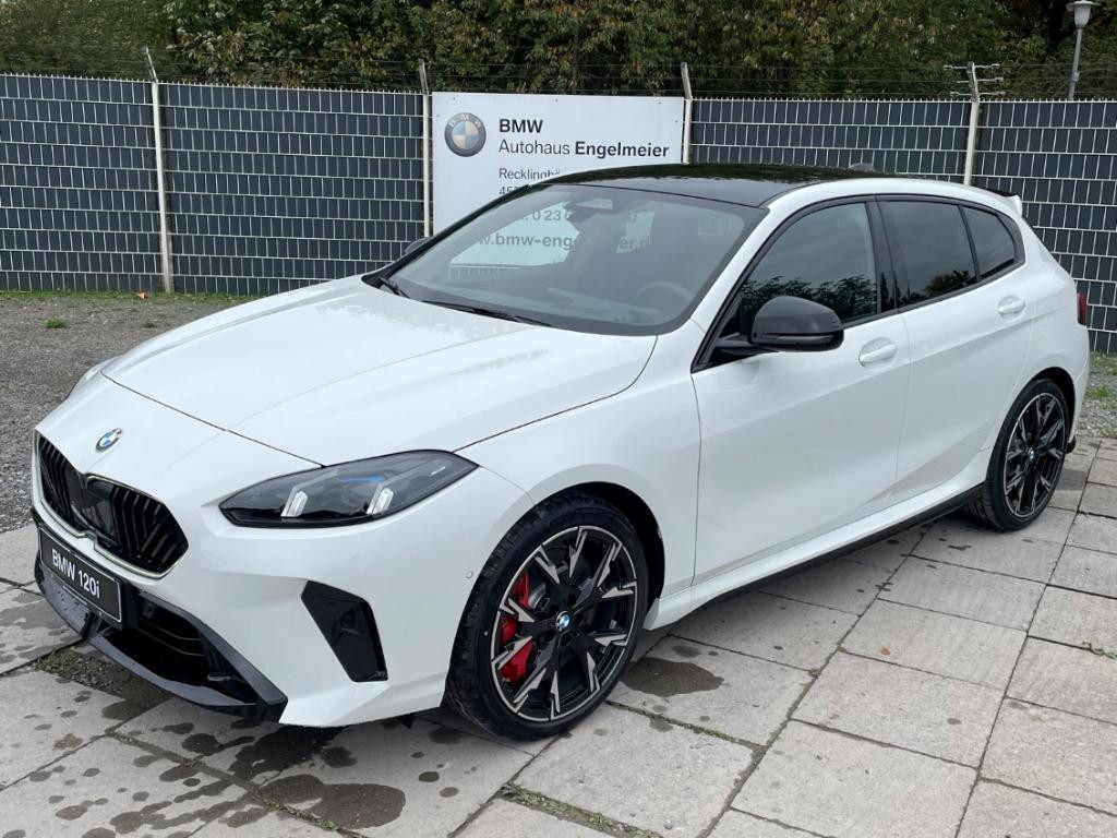 BMW 1 Serie 120 M-Sport Sedan