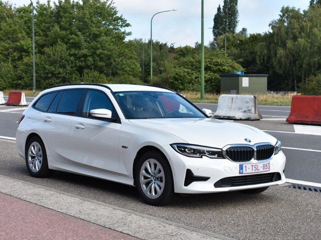 BMW 3 Serie 320 Touring Advantage pakket 320e
