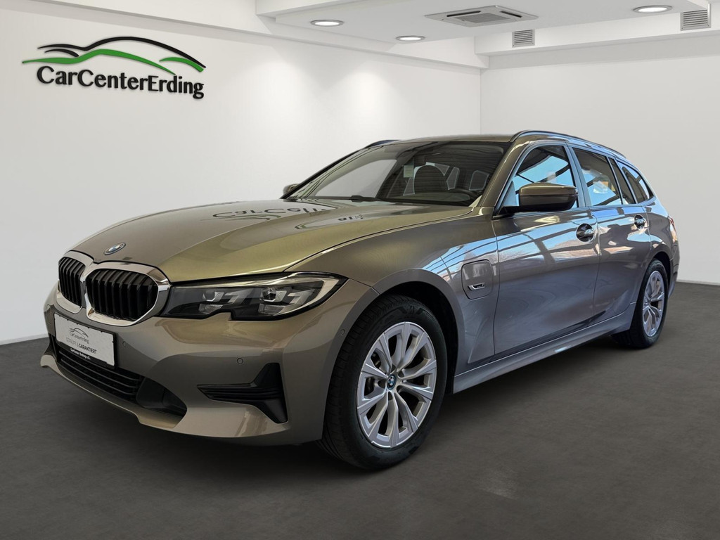 BMW 3 Serie 320 eTouring*LED*Navi*Kamera*Sportsitze*DAB*PDC*