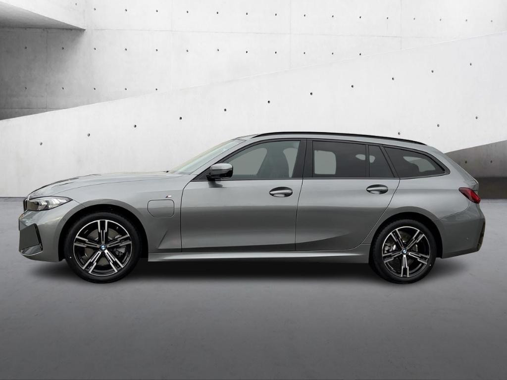 BMW 3 Serie 330 M-Sport Touring Comfort pakket 330e