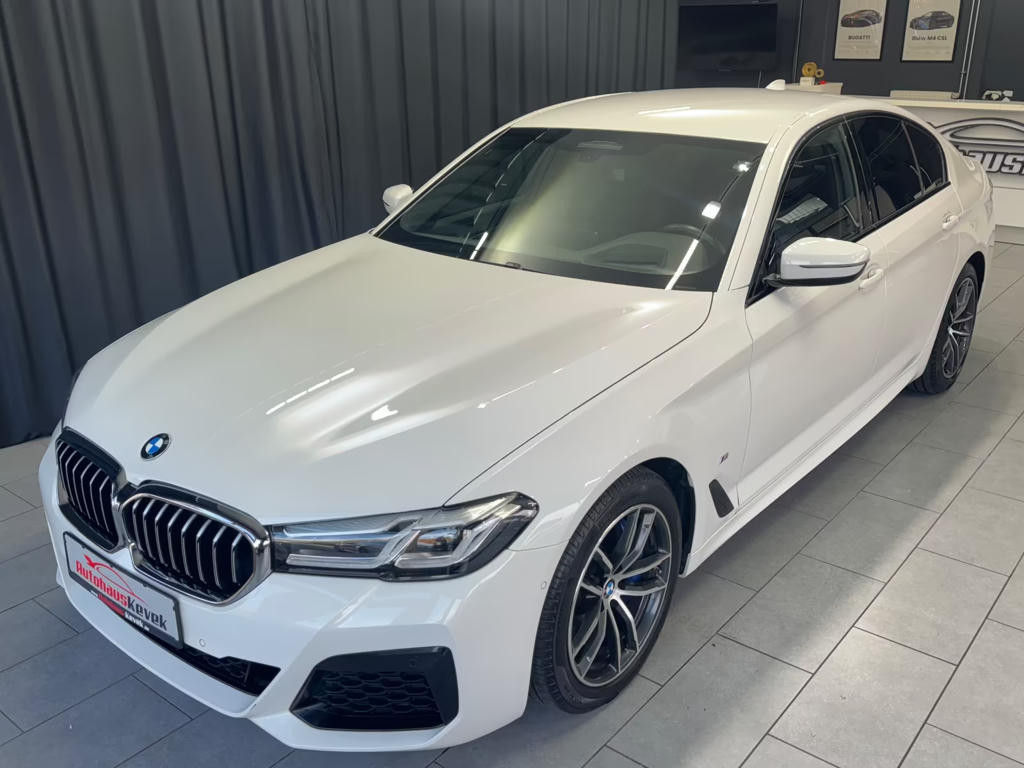 BMW 5 Serie 520 M-Sport xDrive Sedan 520d