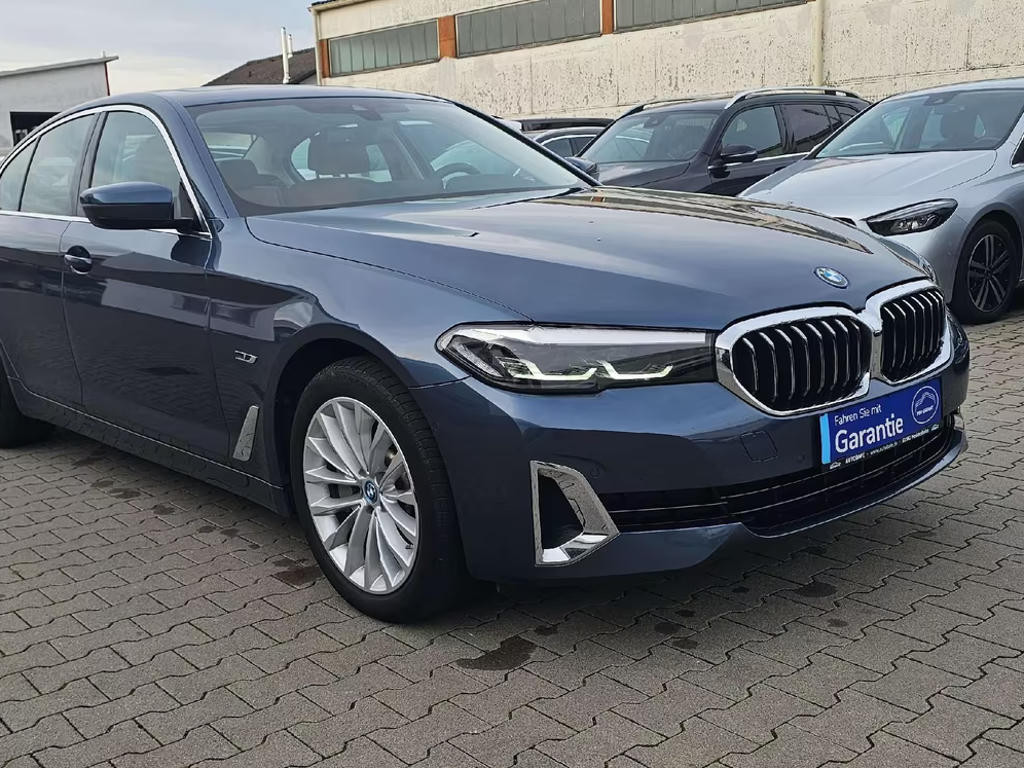 BMW 5 Serie 530 Luxury Line xDrive Sedan 530e