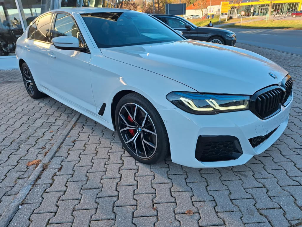 BMW 5 Serie 540 M-Sport xDrive Sedan 540d