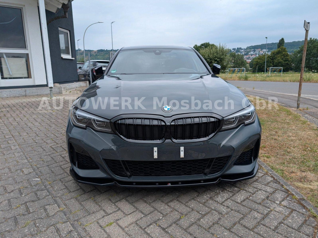 BMW M340 xDrive Sedan M340i