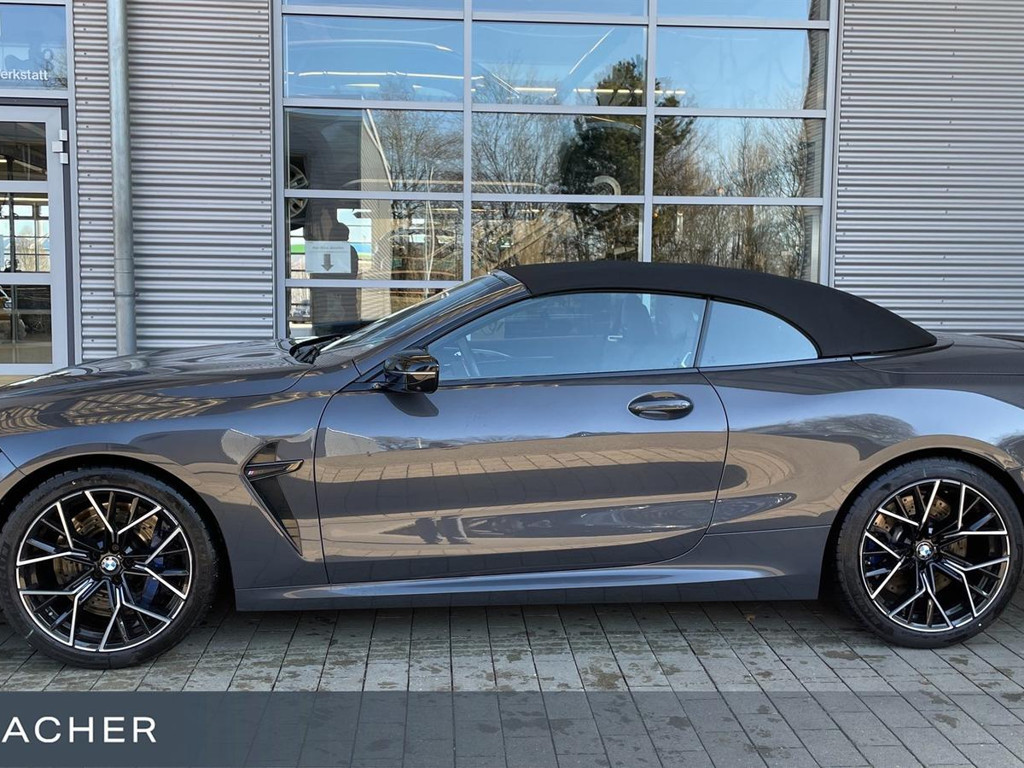 BMW M8