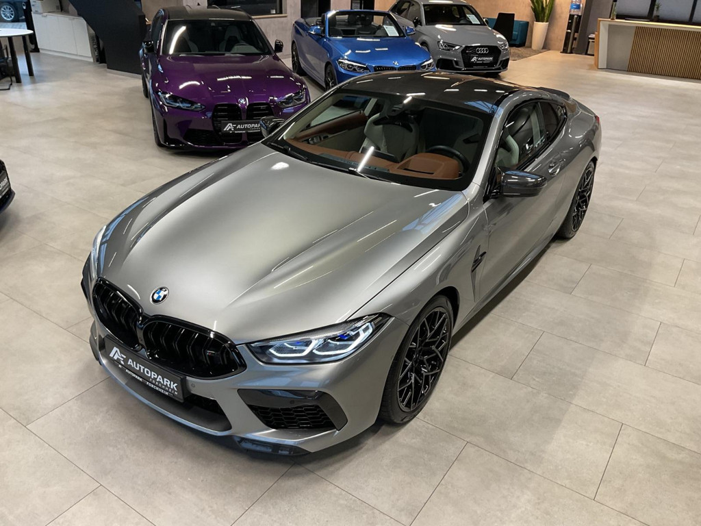 BMW M8