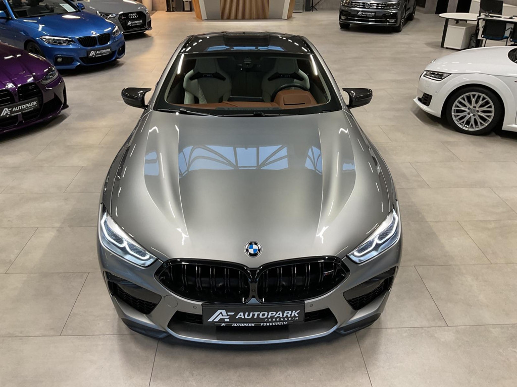 BMW M8