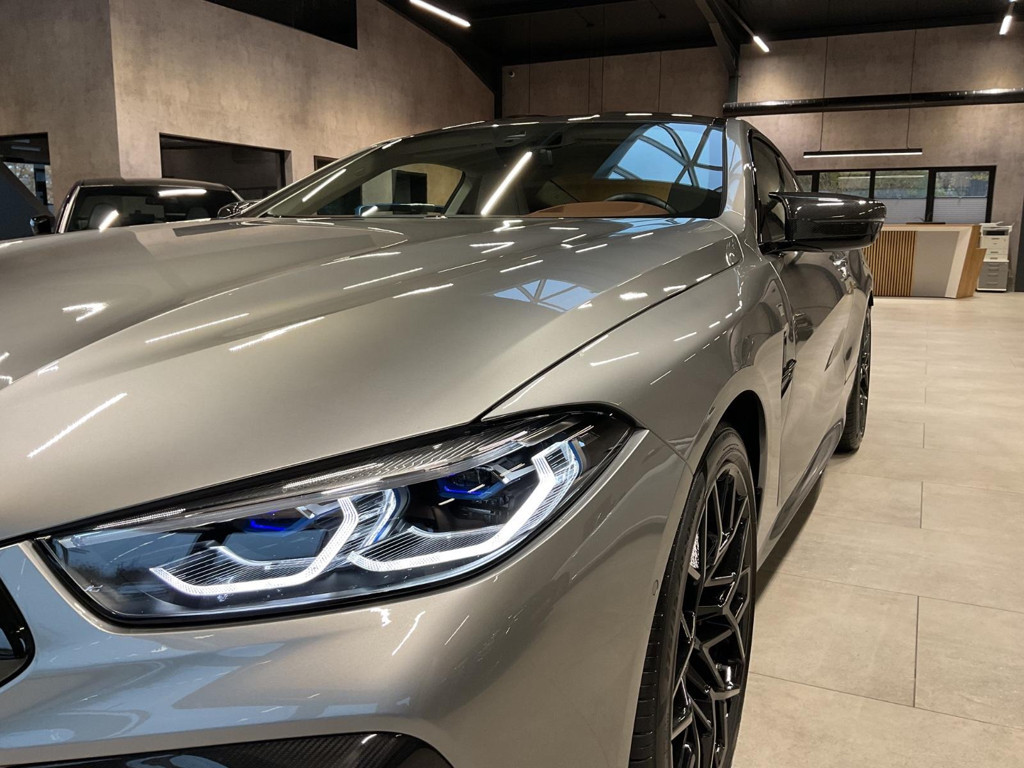 BMW M8