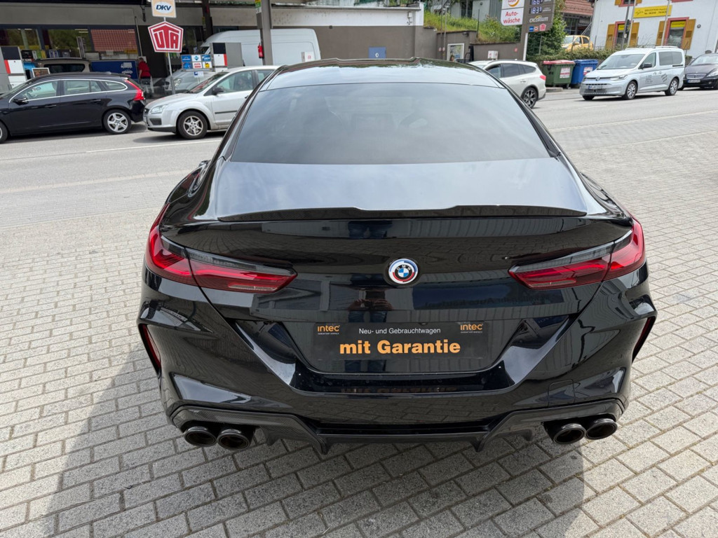 BMW M8