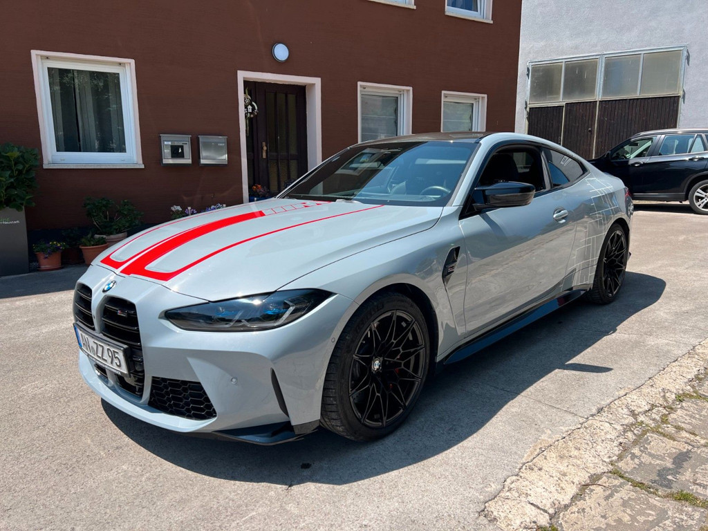 BMW M4 xDrive Competition