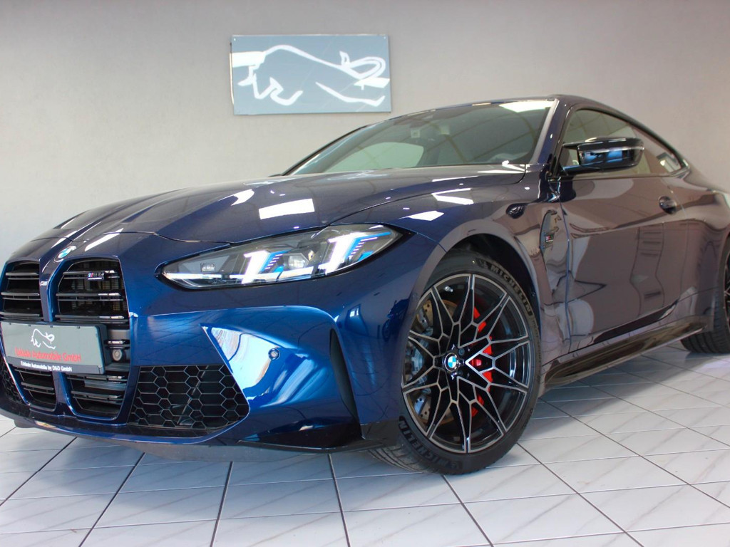 BMW M4 Competition~Individual~FACELIFT~wie NEU!*~DE