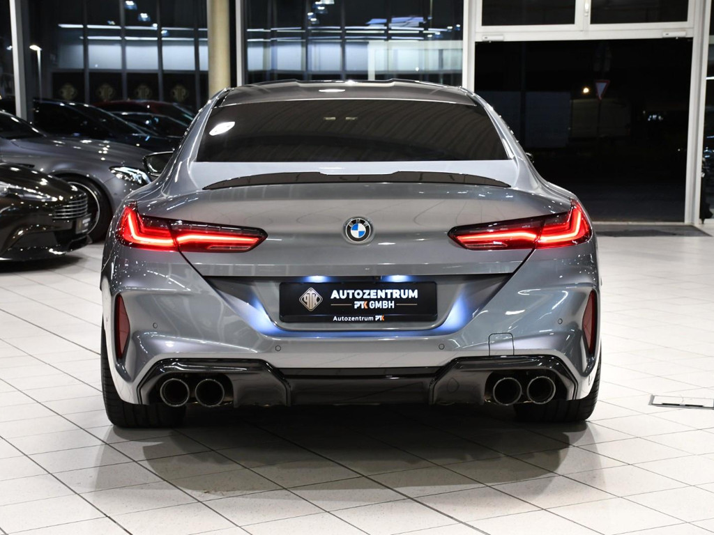 BMW M8