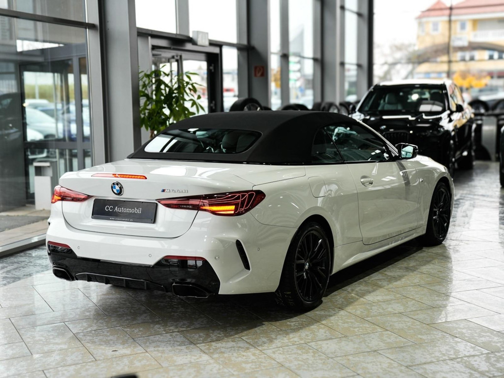 BMW M440