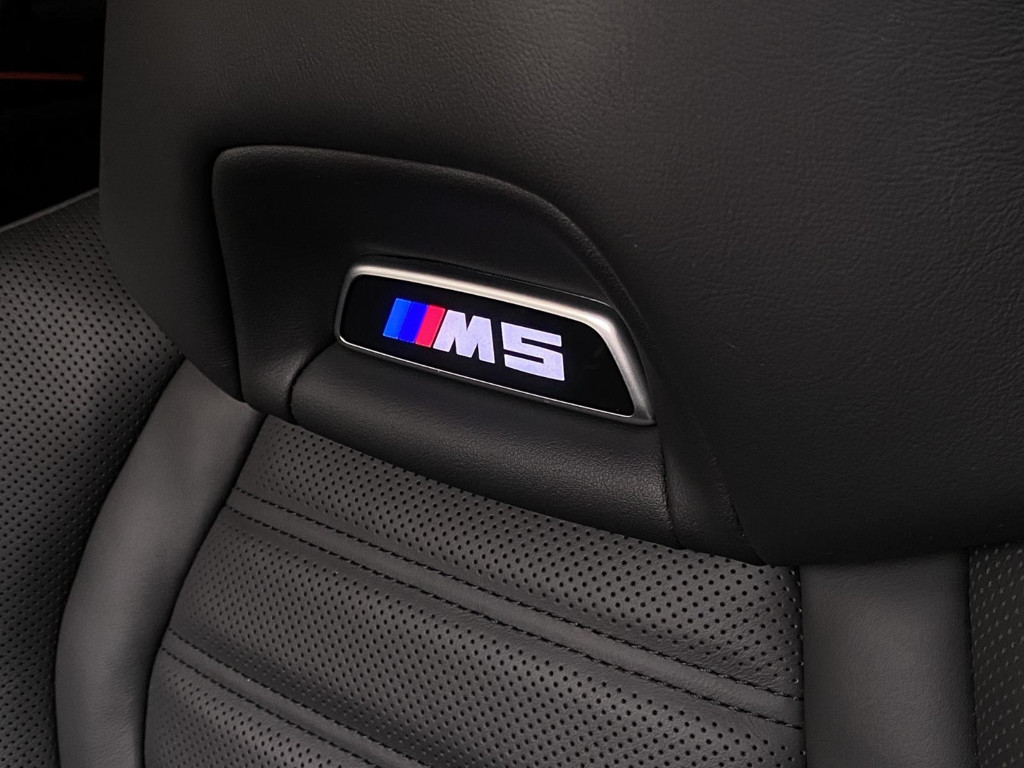 BMW M5