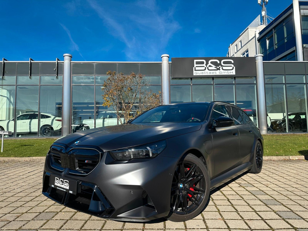 BMW M5 Touring ACC,HUD,B&W,
