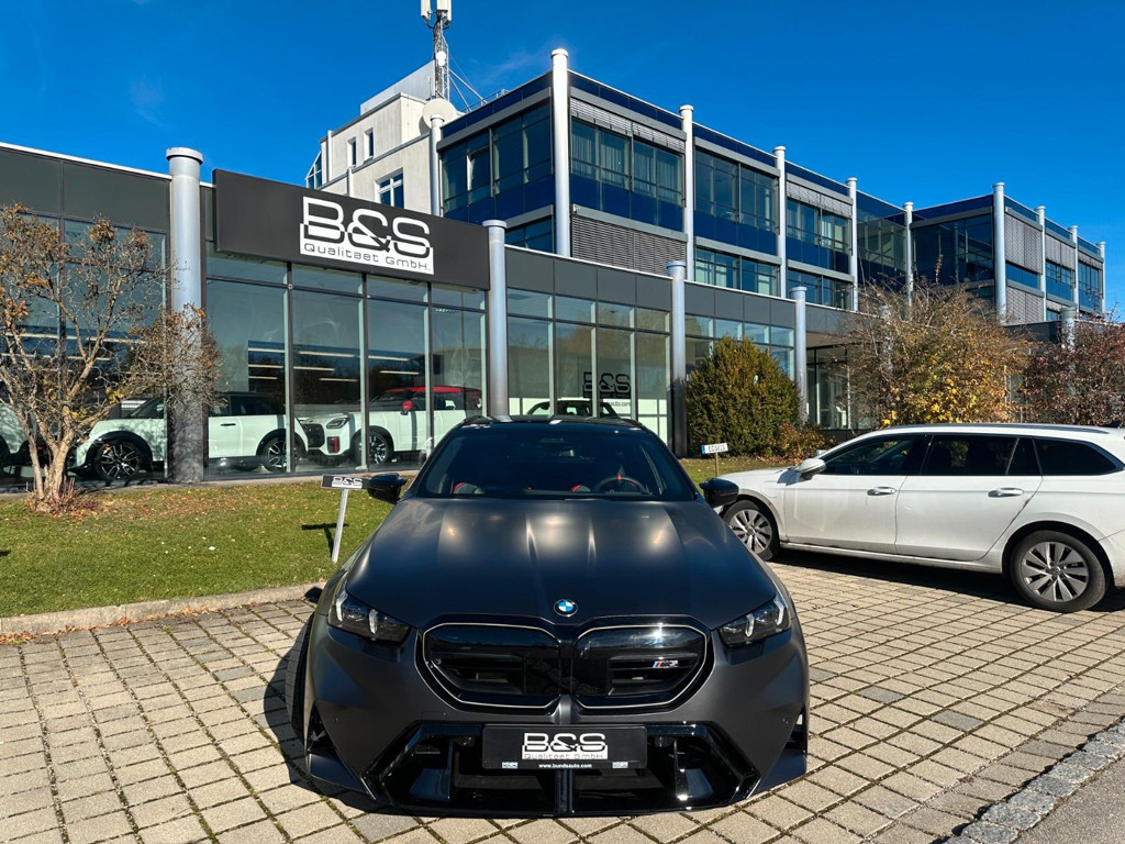 BMW M5