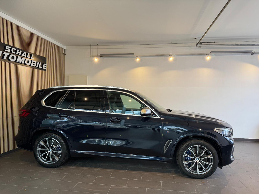 BMW X5 i HEADUP/SHZG/LASER/AHK/SOUND/PANO/DRIVING