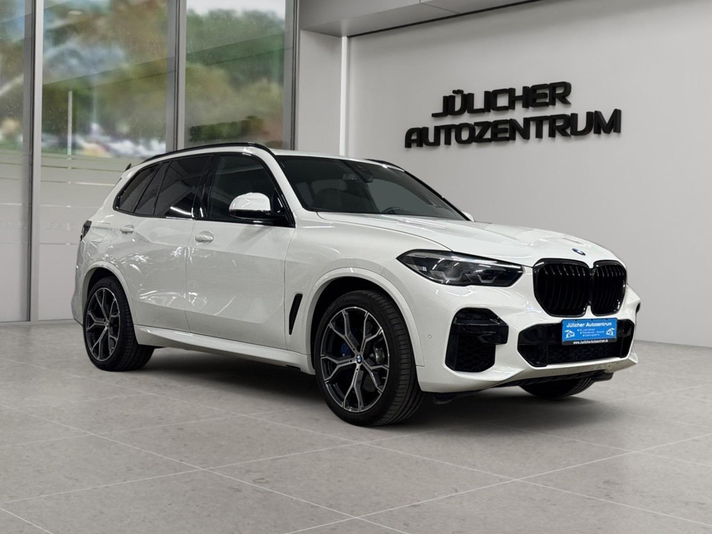 BMW X5 Sdrive 40i Aut., Scheckheft, Frische Insp.