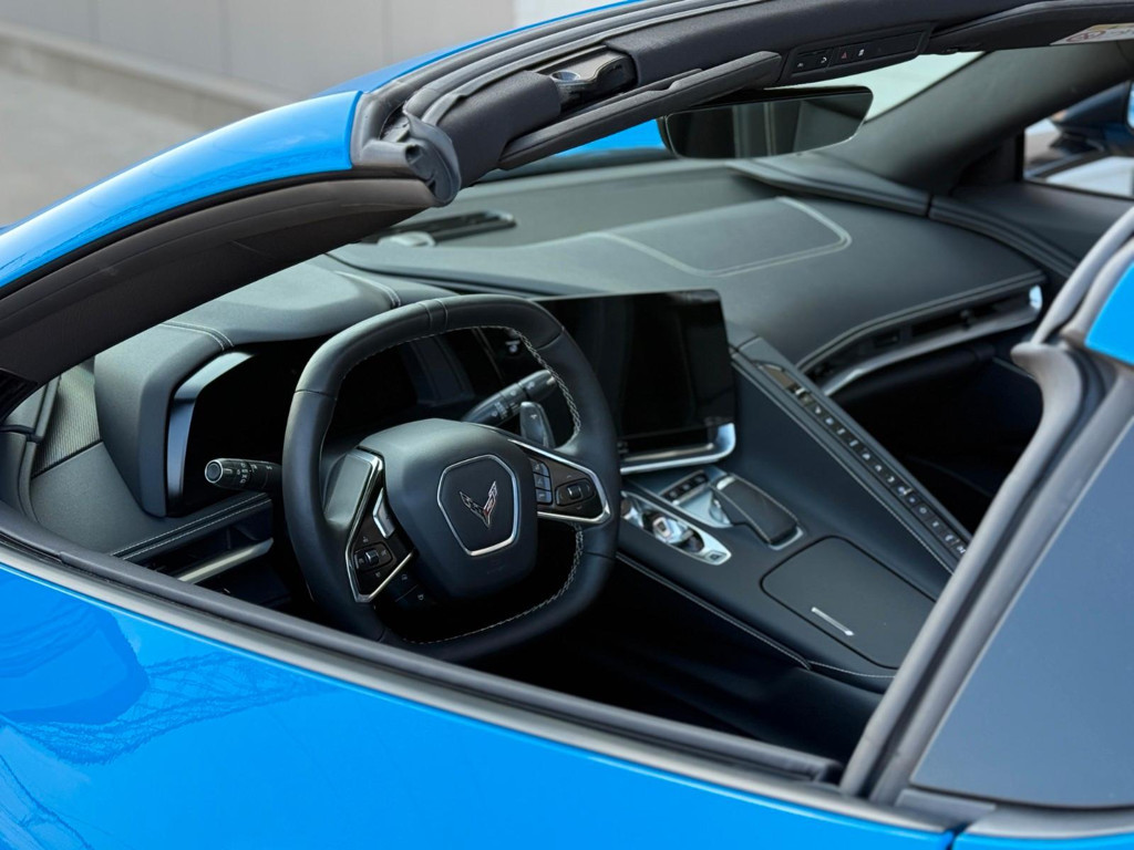 Corvette C8