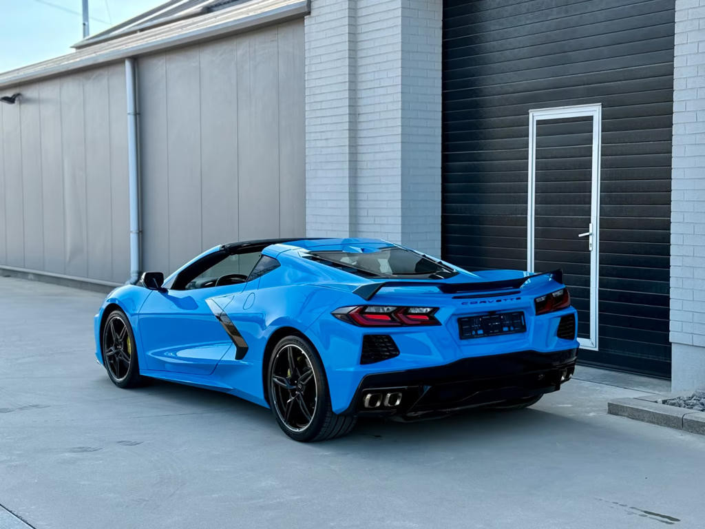 Corvette C8