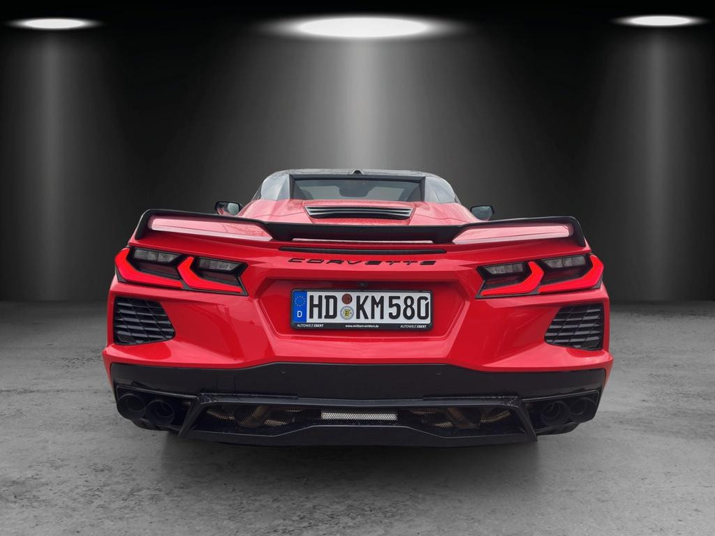 Corvette C8