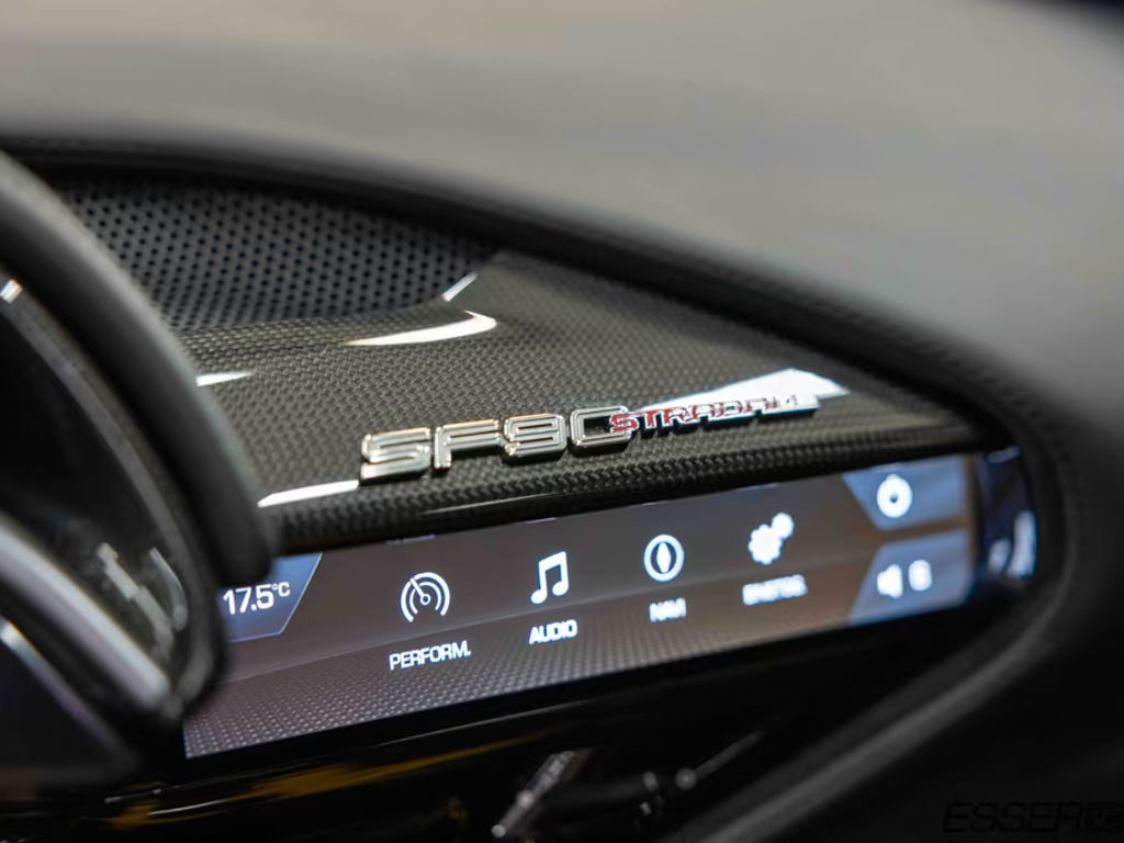 Ferrari SF90