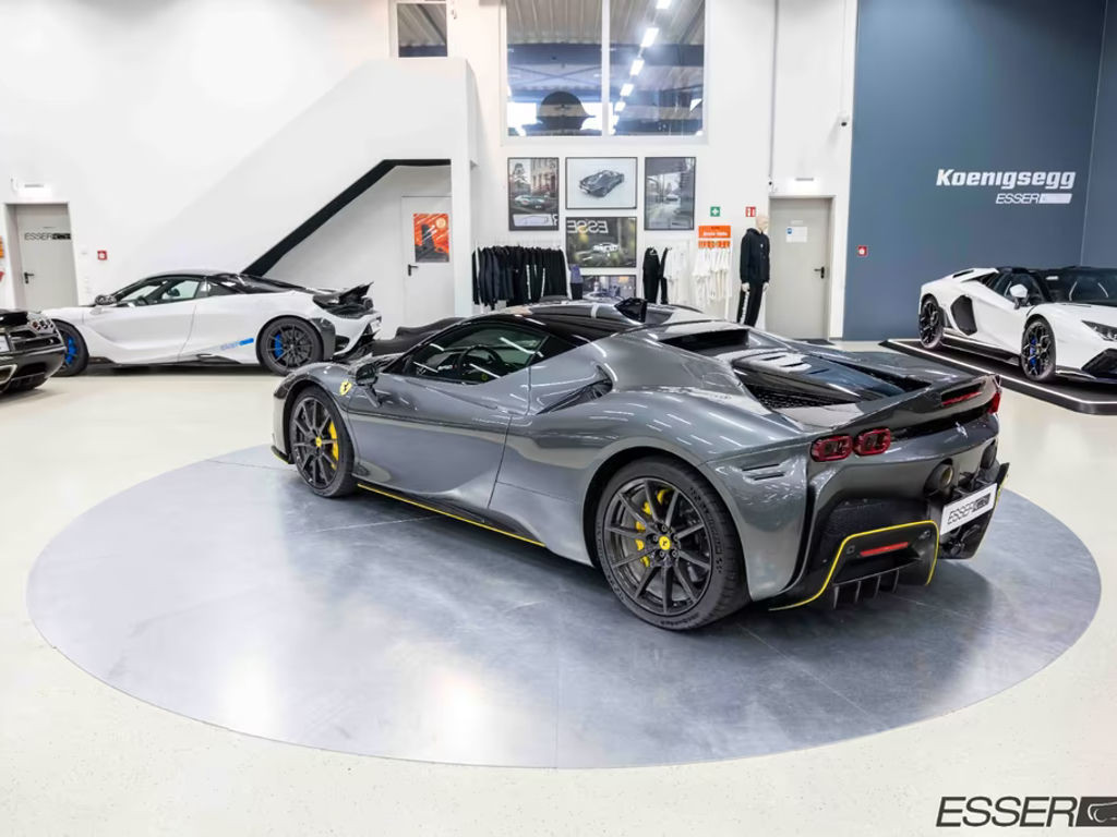 Ferrari SF90